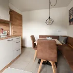 Haus Kulala - Stilvolle Zwischen Bergen & Afrikanischem Flair * Kaprun