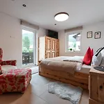 Appartement Haus Kulala - Stilvolle Zwischen Bergen & Afrikanischem Flair *