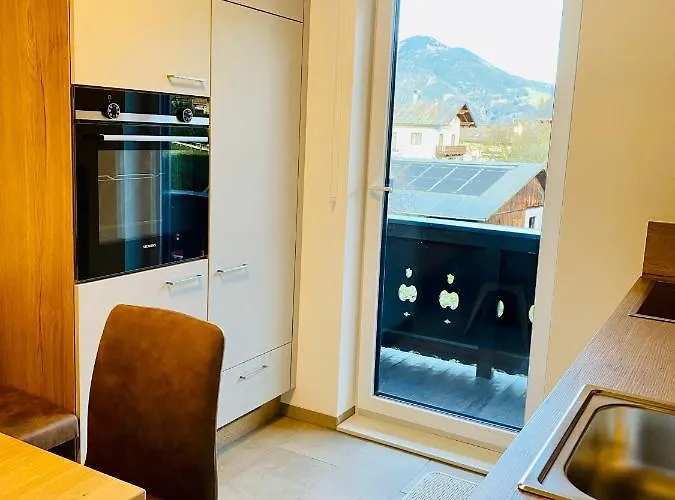 Haus Kulala - Zentrale In *