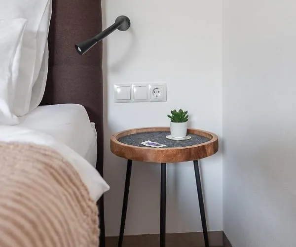 Haus Kulala - Zentrale In * Капрун