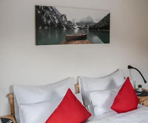 Haus Kulala - Zentrale In * Kaprun